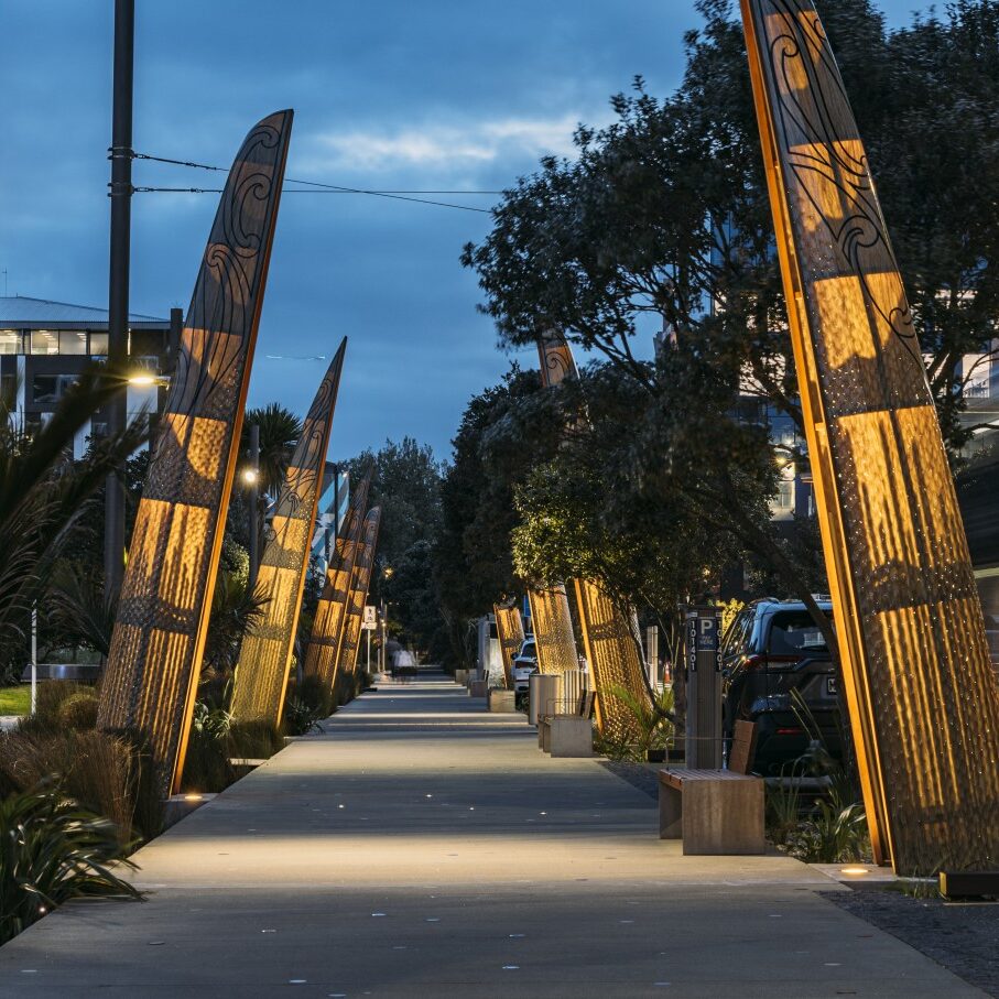 Waka Moana by Graham Tipene (Ngāti Whātua Ōrākei), created with support from LandLAB for Auckland Council.